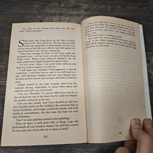 The Leopard Hunts in Darkness - Wilbur Smith รูปที่ 8