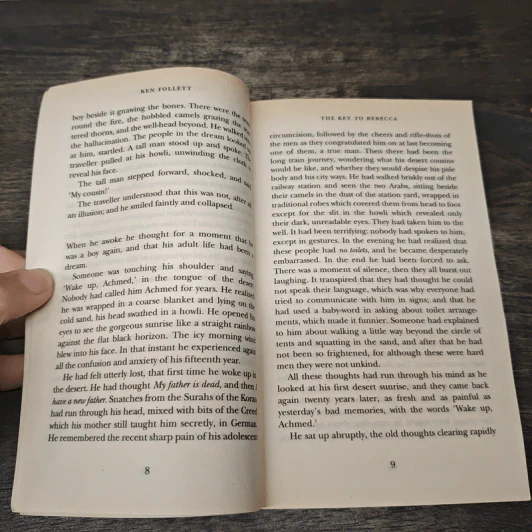 The Key to Rebecca - Ken Follett รูปที่ 7