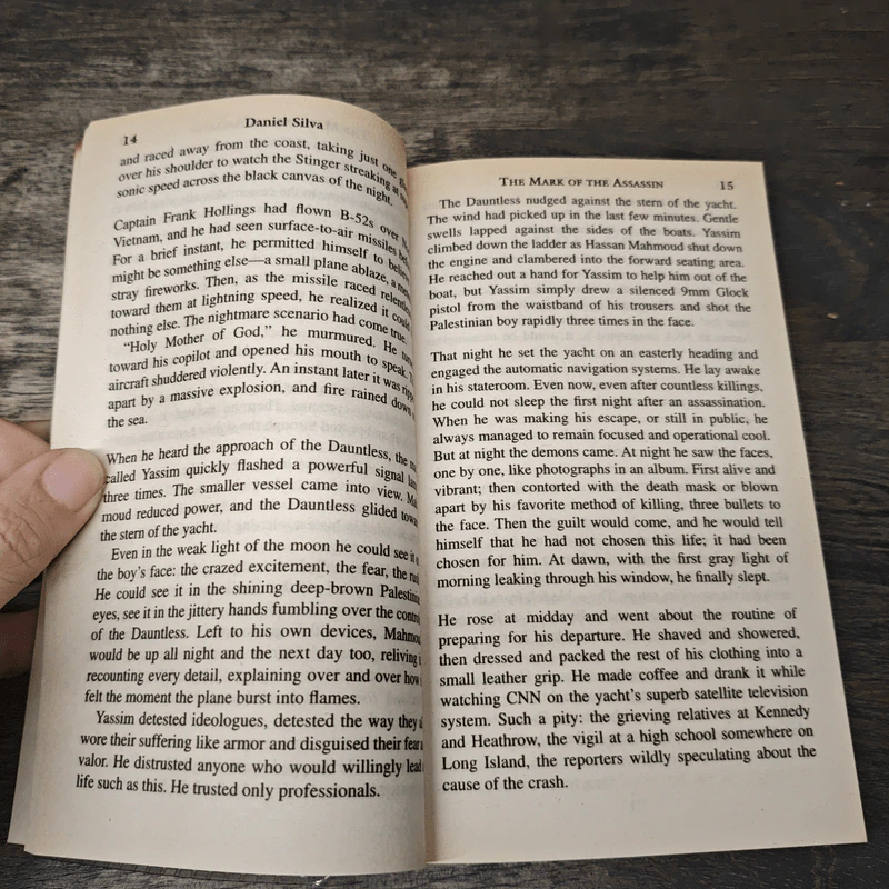 The Mark of the Assassin - Daniel Silva รูปที่ 7