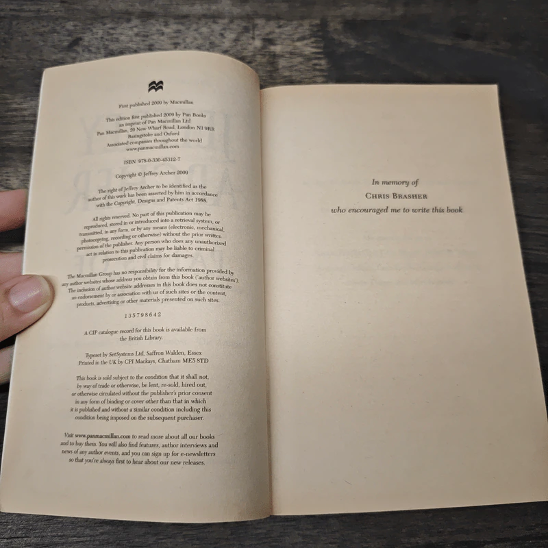 Paths of Glory - Jeffrey Archer รูปที่ 6