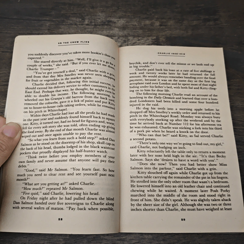 As the Crow Flies - Jeffrey Archer รูปที่ 7