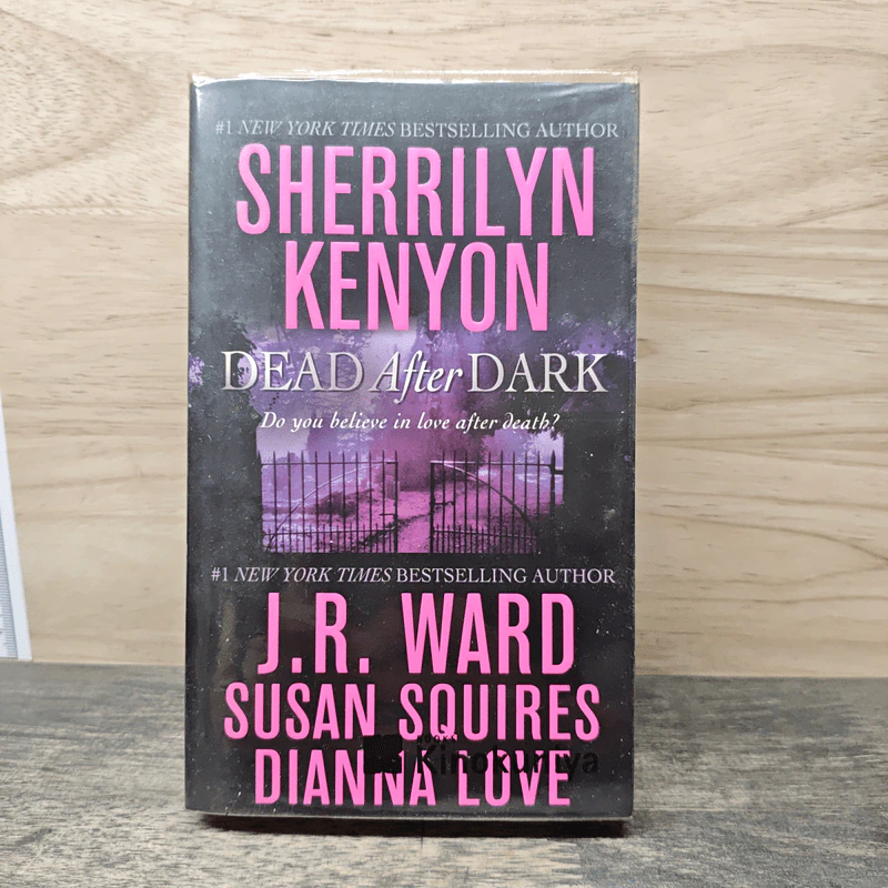 Dead After Dark - Sherrilyn Kenyon, J.R. Ward, Susan Squires , Dianna Love รูปที่ 1