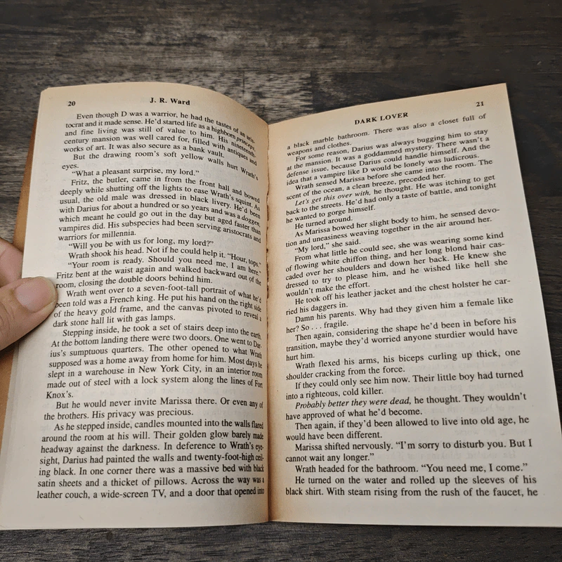 Dark Lover - J.R.Ward รูปที่ 7