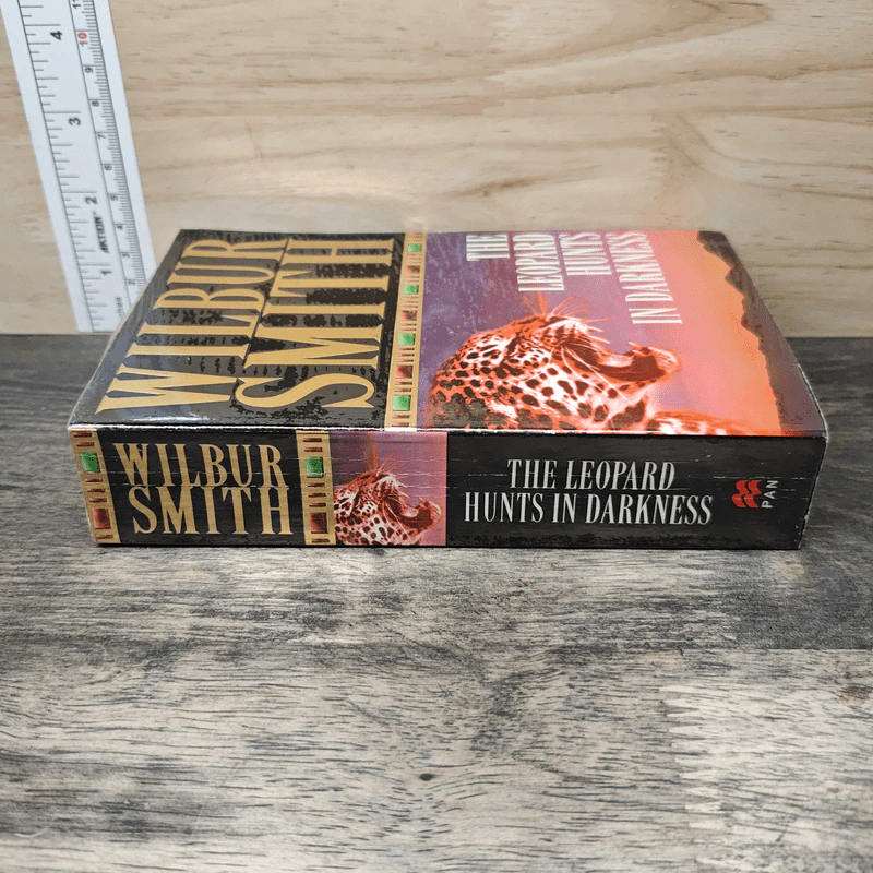 The Leopard Hunts in Darkness - Wilbur Smith รูปที่ 2