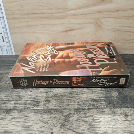 Hostage to Pleasure - Nalini Singh รูปที่ 2