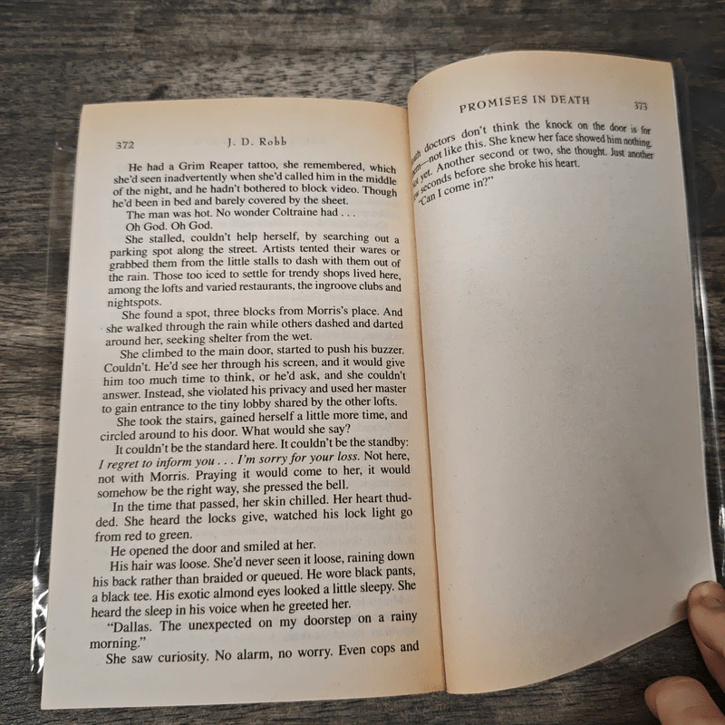 Salvation In Death - J.D. Robb รูปที่ 8