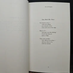 Sea of Strangers - Lang Leav รูปที่ 8