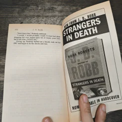 Creation in Death - Nora Roberts รูปที่ 8