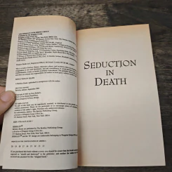 Seduction in Death - J.D. Robb รูปที่ 6