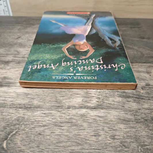 Christina's Dancing Angel - Suzanne Weyn รูปที่ 3