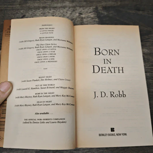 Born in Death - Nora Roberts รูปที่ 6