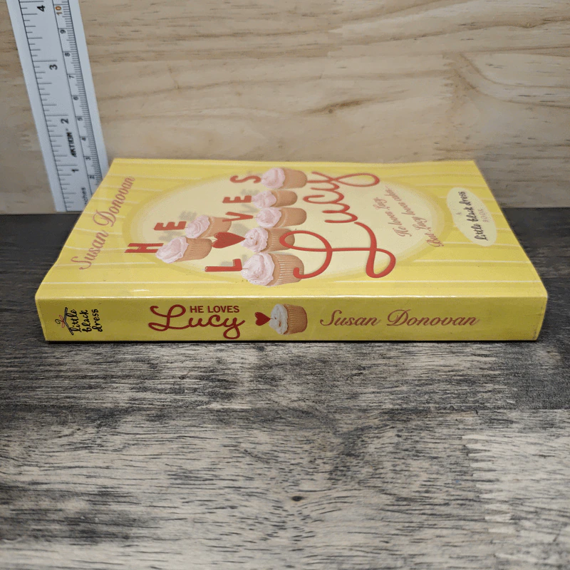 He Loves Lucy - Susan Donovan รูปที่ 2
