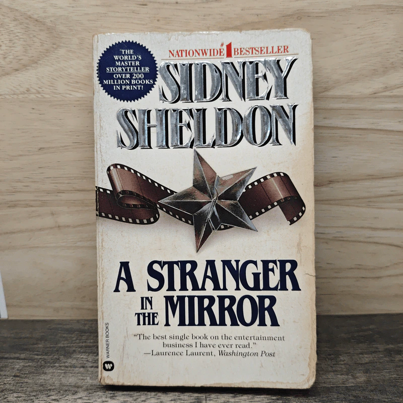 A Stranger in the Mirror - Sidney Sheldon รูปที่ 1