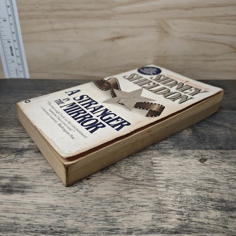A Stranger in the Mirror - Sidney Sheldon รูปที่ 3