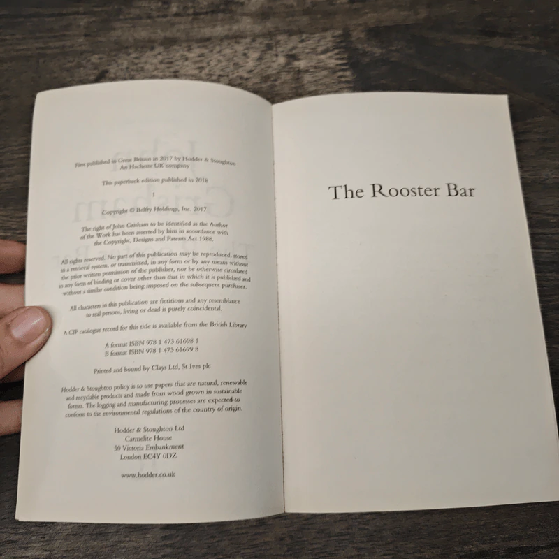 The Rooster Bar - John Grisham รูปที่ 6