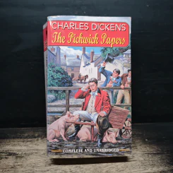 The Pickwick Papers - Charles Dickens