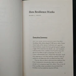 Harvard Business Review on Managing Through a Downturn รูปที่ 7