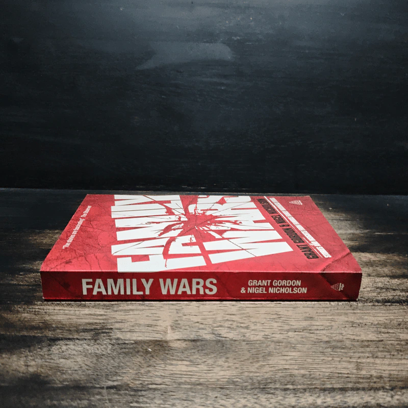 Family Wars - Grant Gordon, Nigel Nicholson รูปที่ 2