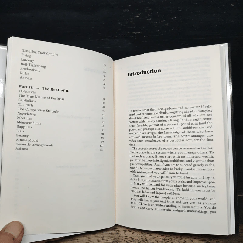 The Mafia Manager : A Guide to the Corporate Machiavelli - V. รูปที่ 8