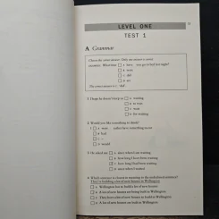 Penguin English Tests Book 4 - Jake Allsop รูปที่ 8