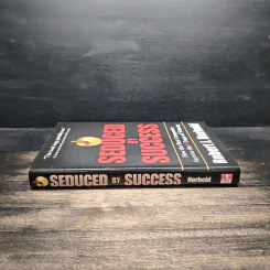 Seduced by Success - Robert J. Herbold รูปที่ 3