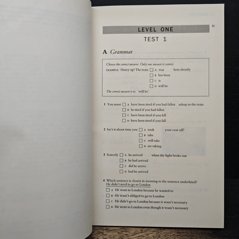 Penguin English Tests Book 5 - Jake Allsop รูปที่ 9