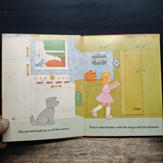 Hide and Seek - Grolier รูปที่ 7
