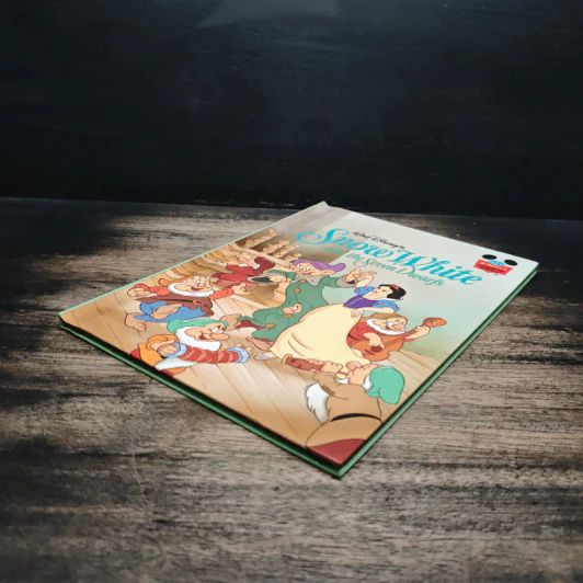 Snow White and the Seven Dwarfs รูปที่ 4
