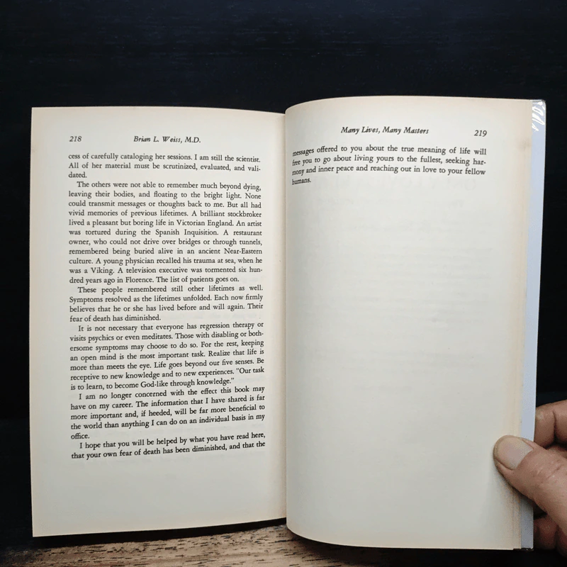 Many Lives,Many Masters - DR Brian Weiss รูปที่ 8