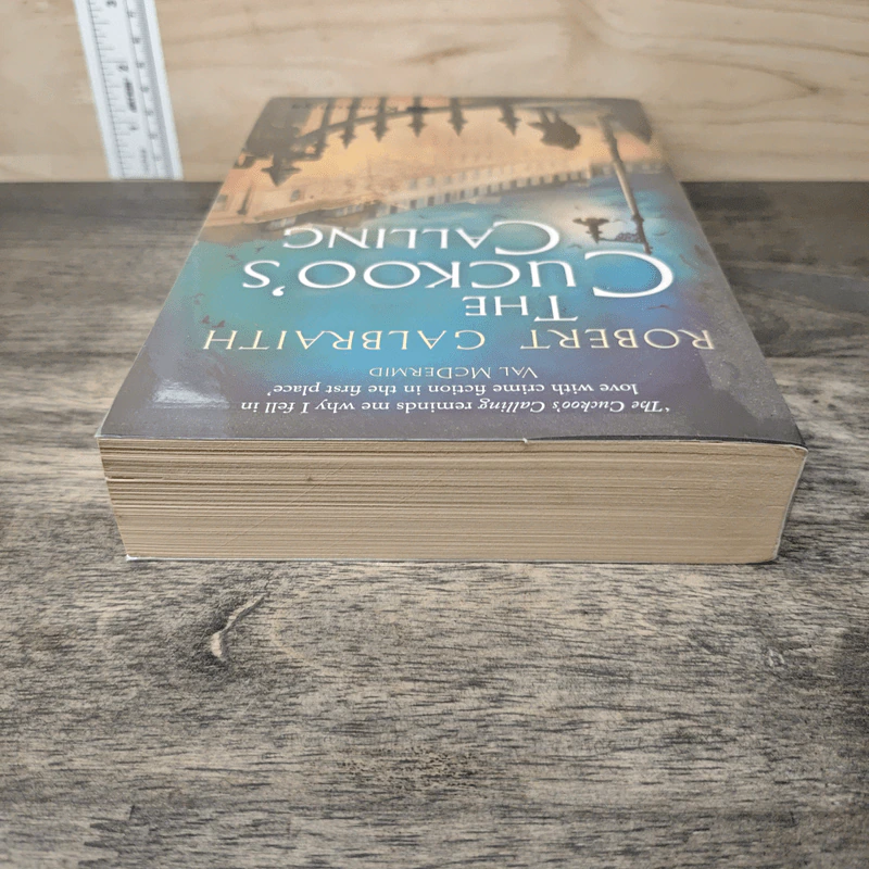 The Cuckoo's Calling - Robert Galbraith รูปที่ 4
