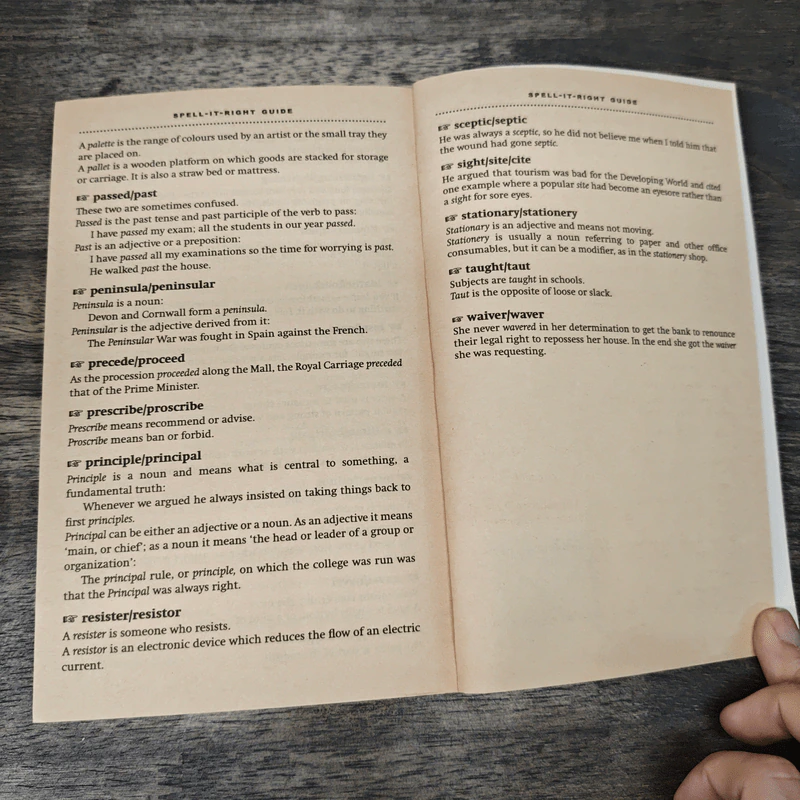 The Oxford Quick Reference Thesaurus รูปที่ 8