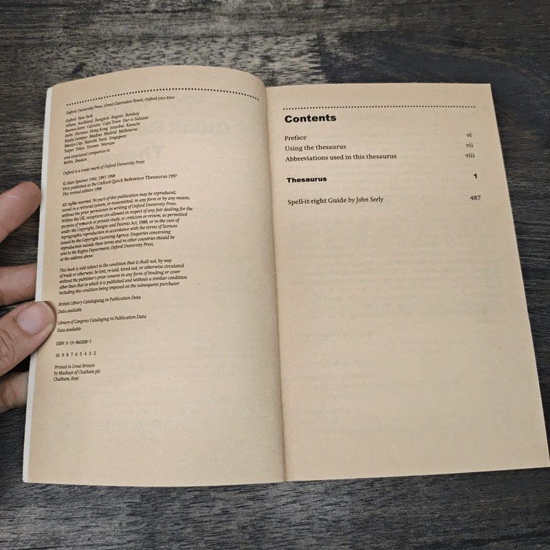The Oxford Quick Reference Thesaurus รูปที่ 6