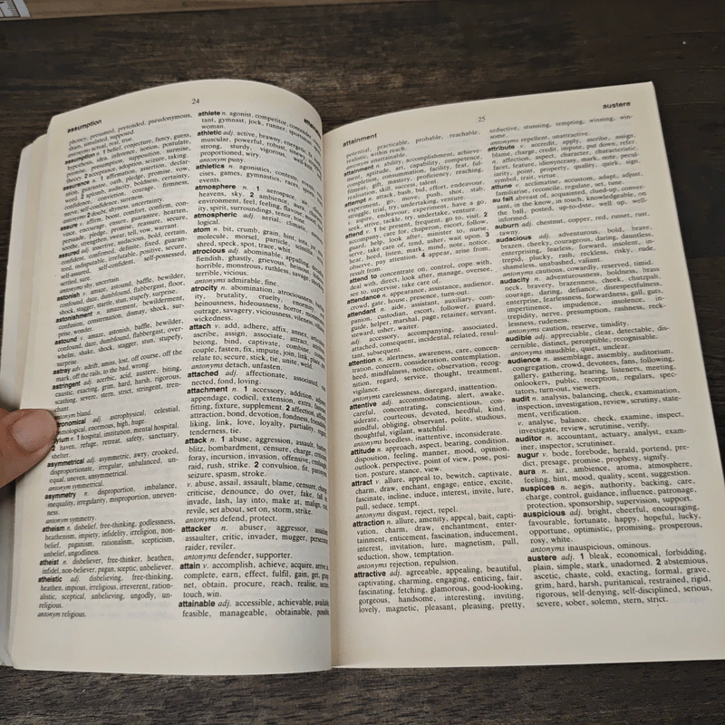 Chambers Dictionary of Synonyms and Antonyms รูปที่ 7