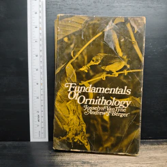 Fundamentals of Ornithology - Josselyn Van Tyne, Andrew J. Berger
