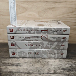 The Twilight Saga 4 เล่ม Eclipse + New Moon + Breaking Dawn เล่ม 1-2 - Stephenie Meyer รูปที่ 3