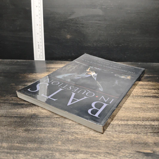 Bats in Question - Don E. Wilson รูปที่ 5