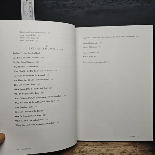 Bats in Question - Don E. Wilson รูปที่ 9