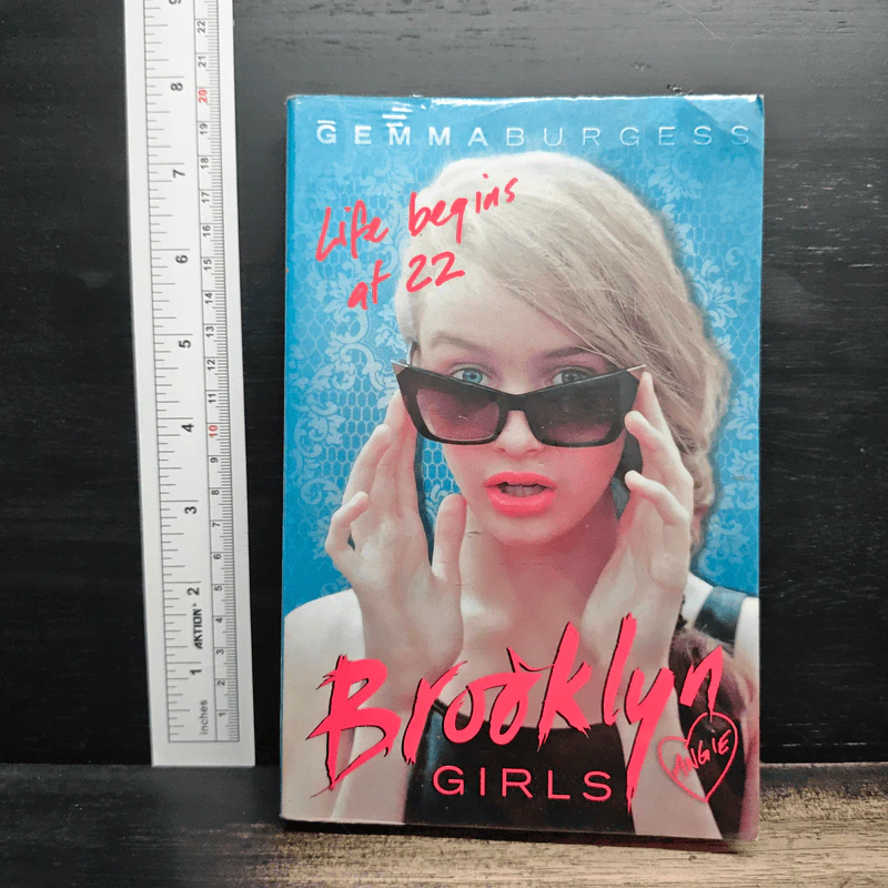 Brooklyn Girls: Angie - Gemma Burgess รูปที่ 1