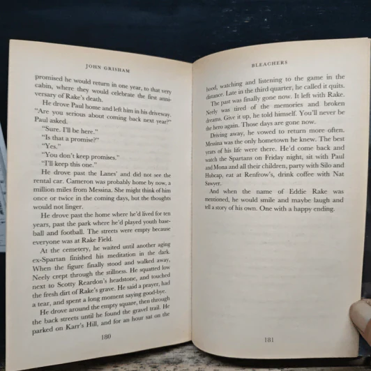 BLEACHERS - John Grisham รูปที่ 8