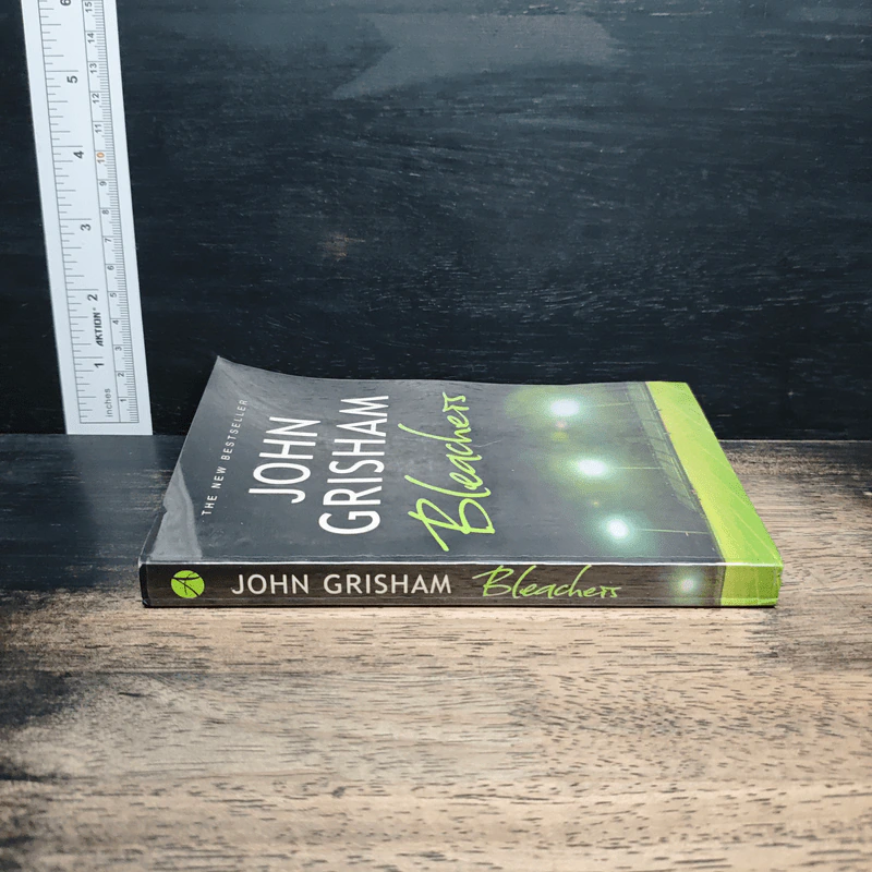 BLEACHERS - John Grisham รูปที่ 3