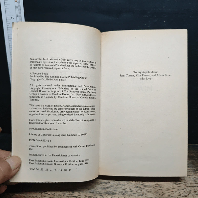 The Third Twin - Ken Follett รูปที่ 6