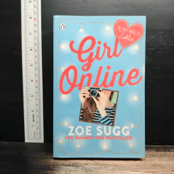 Girl Online - Zoe Sugg รูปที่ 1