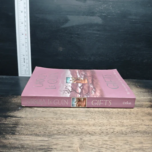 Gifts - Ursula K. Le Guin รูปที่ 3