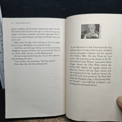 Speaking from Among the Bones - Alan Bradley รูปที่ 9