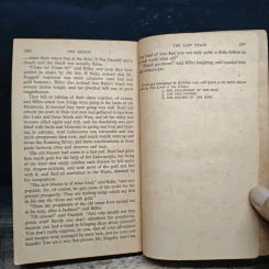 The Hobbit - J.R.R. Tolkien รูปที่ 9