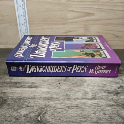 The Dragonriders of Pern - Anne McCaffrey รูปที่ 2