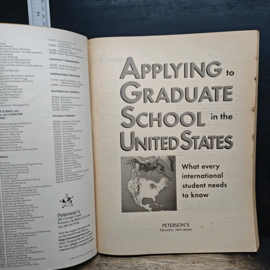 Peterson's Applying to Graduate School in the United States รูปที่ 6