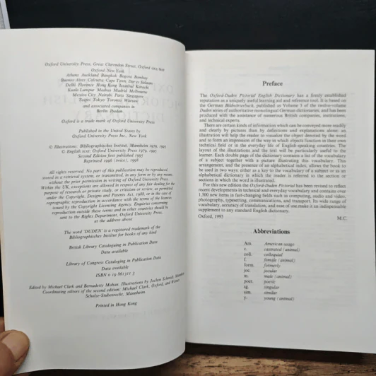 The Oxford-Duden Pictorial English Dictionary รูปที่ 6