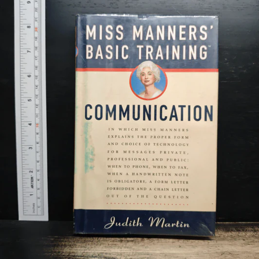 Miss Manners' Basic Training: Communication - Judith Martin รูปที่ 1
