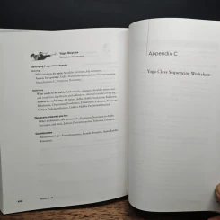 Yoga Sequencing - Mark Stephens รูปที่ 12